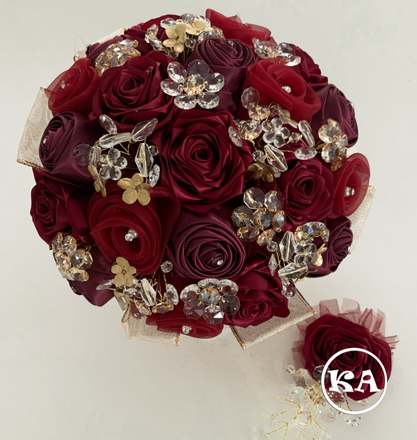 a-0030 quinceanera bouquet burgundy with gold