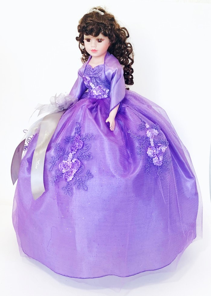 kc-382-quinceanera-doll-lilac-silver-01