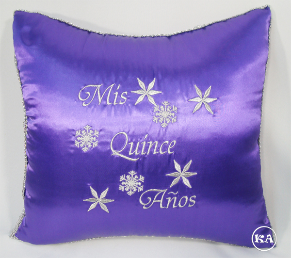 kc-318 quinceanera pillow